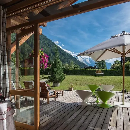 Szálloda Les Grands Montets & 4*
