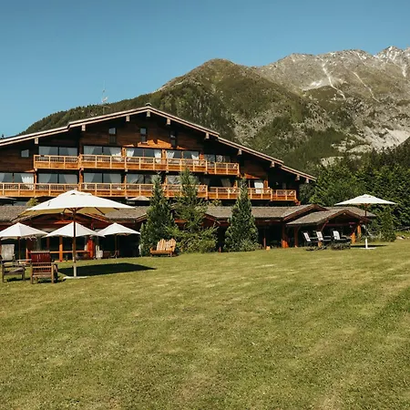 Szálloda Les Grands Montets & 4*