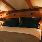 Готель Les Grands Montets & 4*