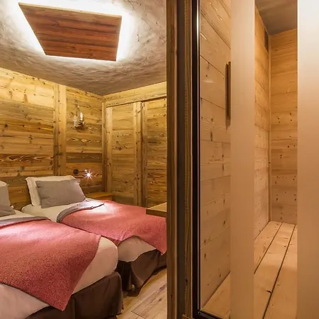 Les Grands Montets Hotel&spa 4*