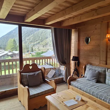 מלון Les Grands Montets & 4*